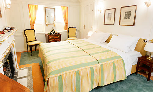 Schlaf- und Wohnbereich Kabine Nr. 6 Kategorie B auf dem Segelschiff Sea Cloud