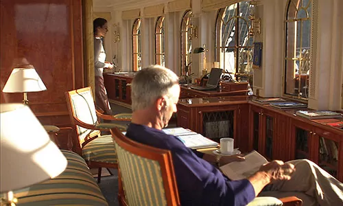 Bibliothek auf dem Segelschiff Sea Cloud II