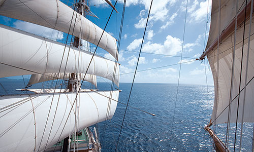 Segel auf dem Segelschiff Sea Cloud